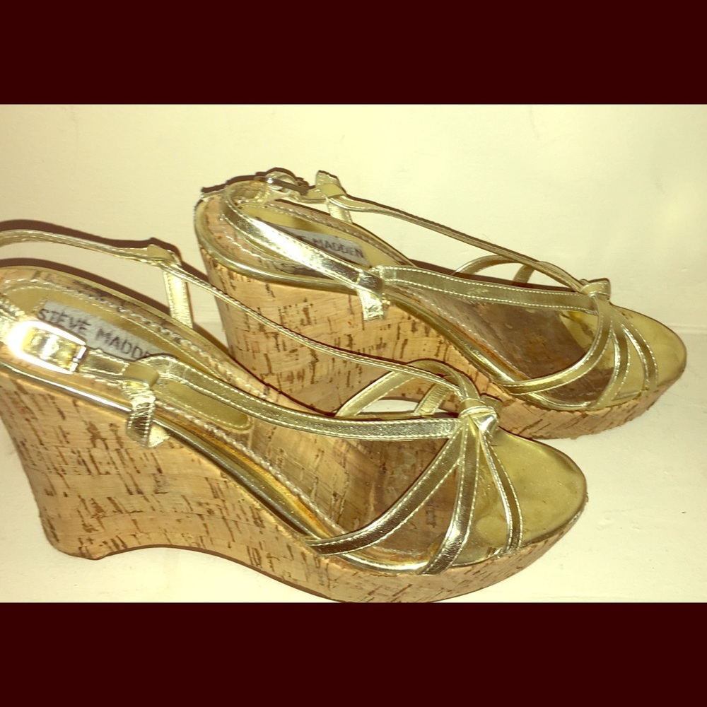 Steve Madden gold platform wedge cork sandals